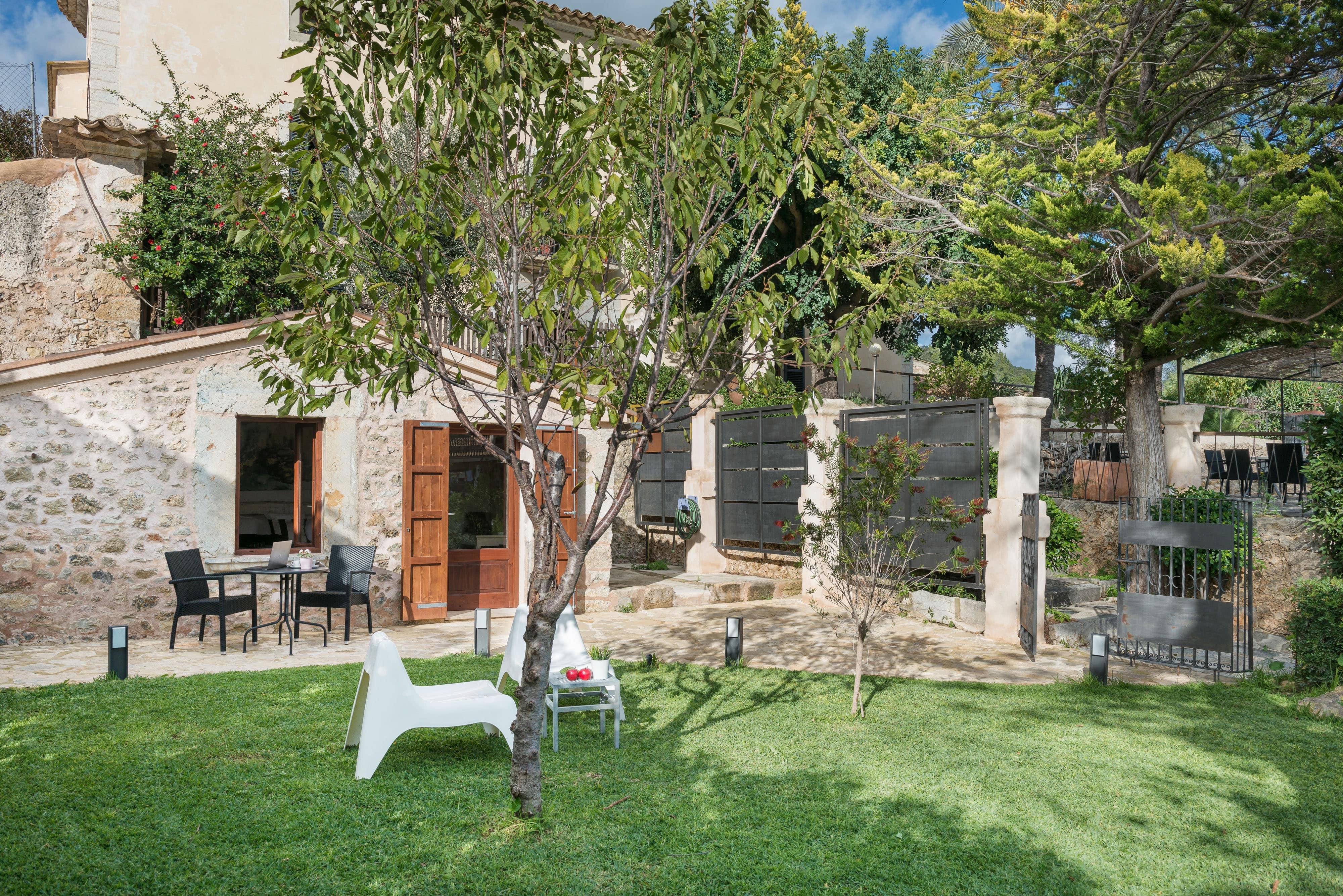 Hotel Turixant Mancor del Valle Екстериор снимка