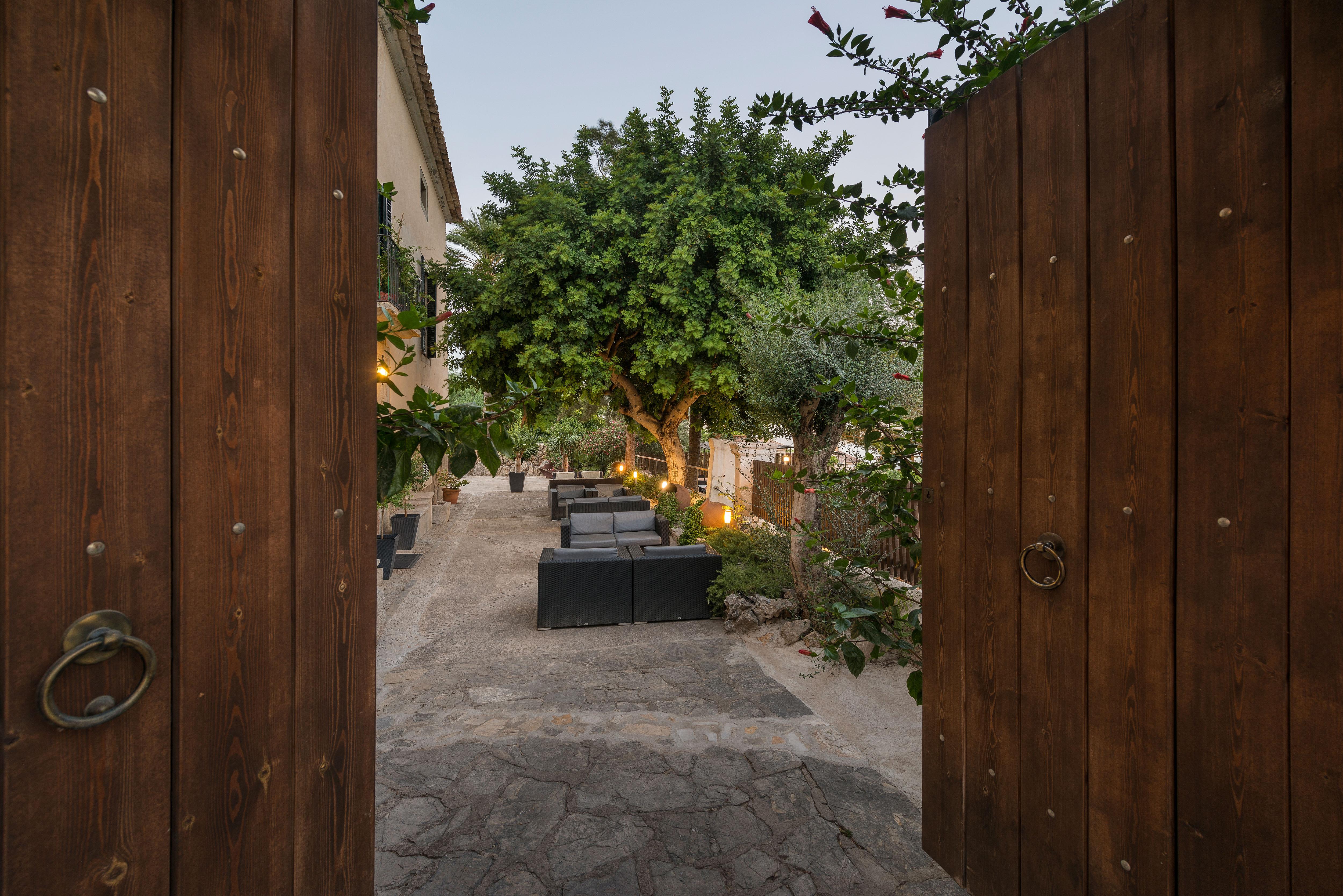 Hotel Turixant Mancor del Valle Екстериор снимка