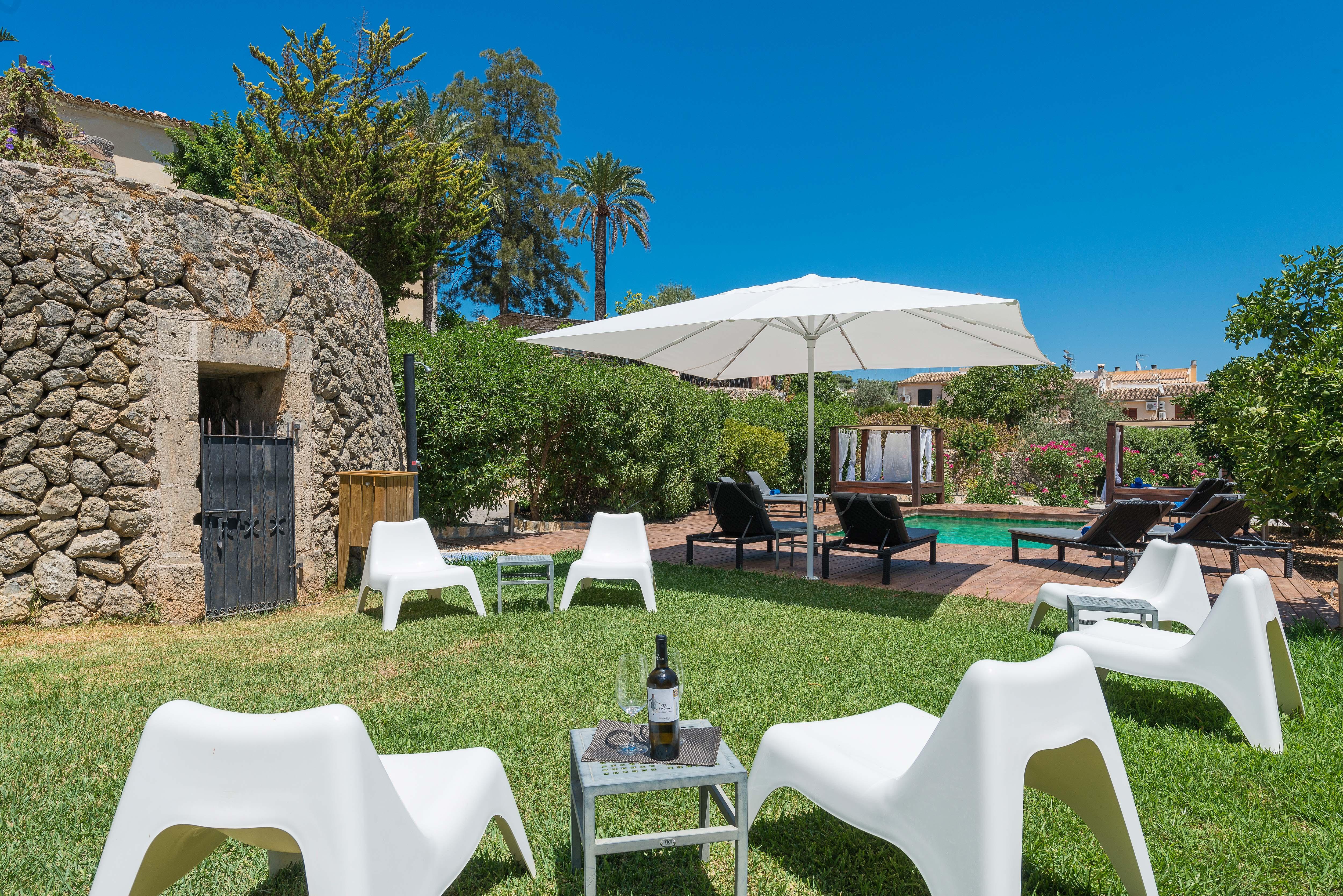 Hotel Turixant Mancor del Valle Екстериор снимка
