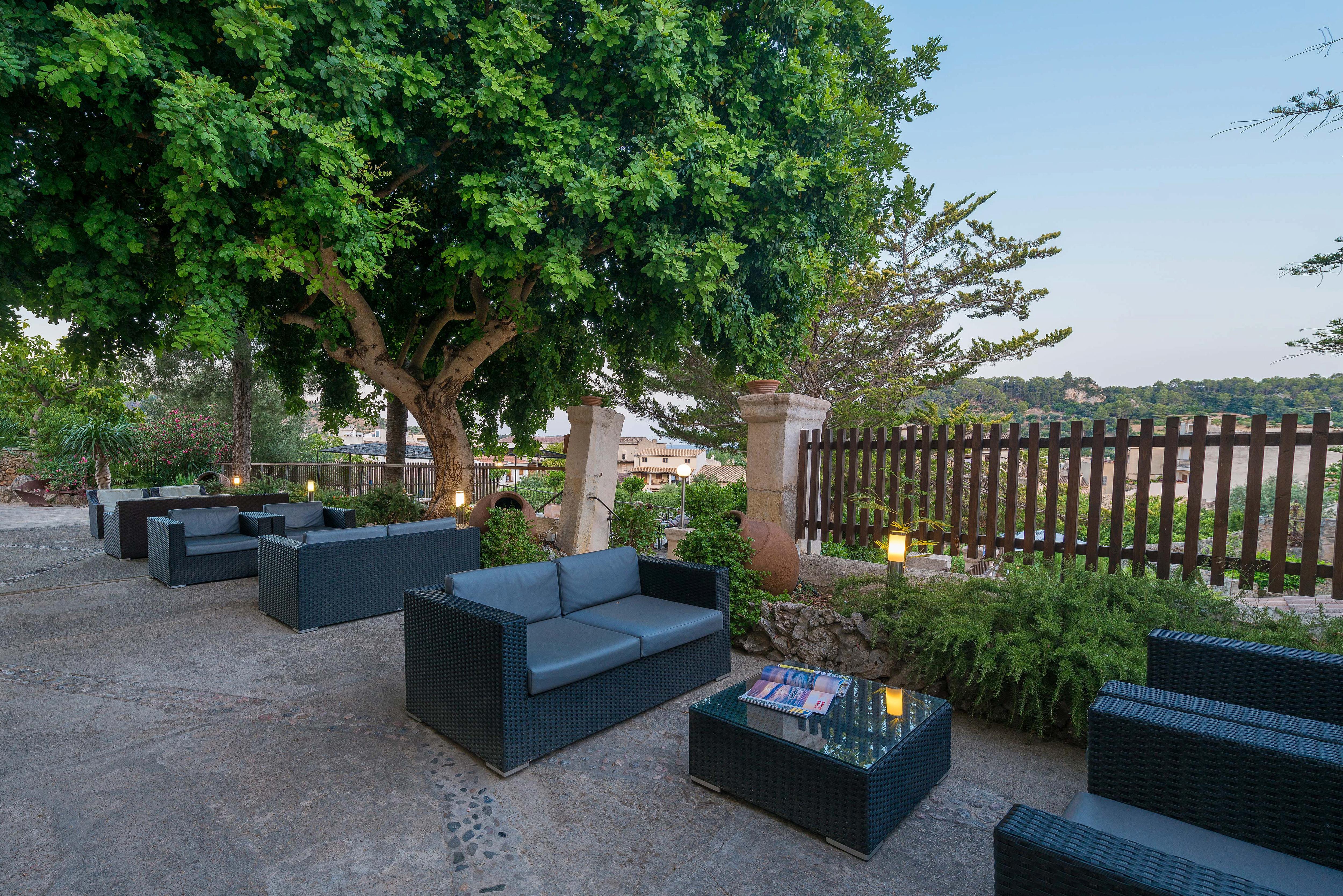 Hotel Turixant Mancor del Valle Екстериор снимка